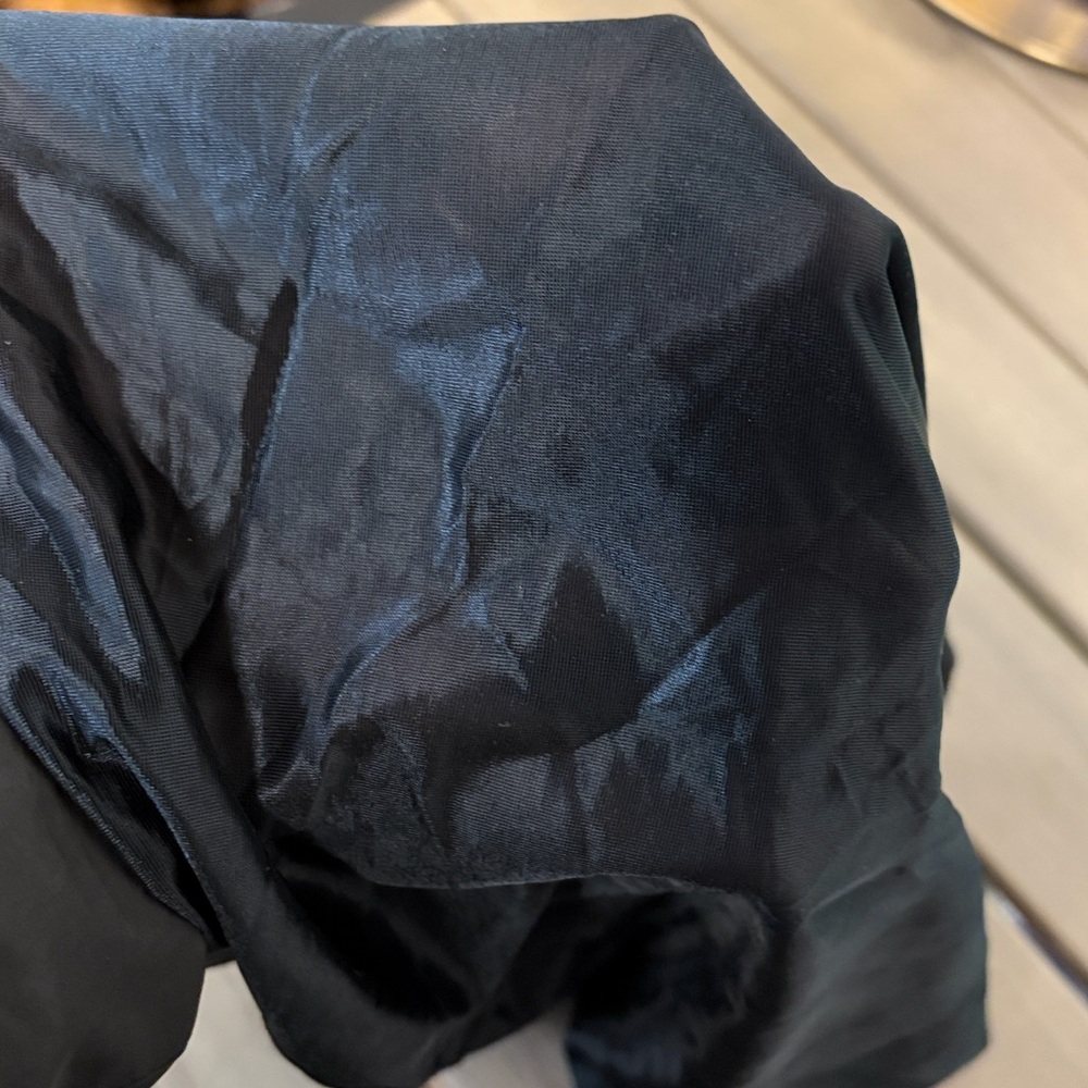 Spanx Smoothing Short - Picture 3 of 3